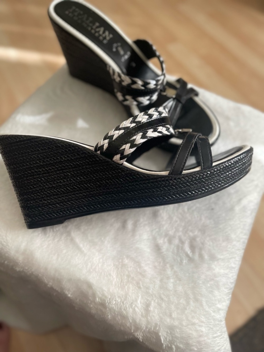 Italian wedge heels - Picture 2 of 6